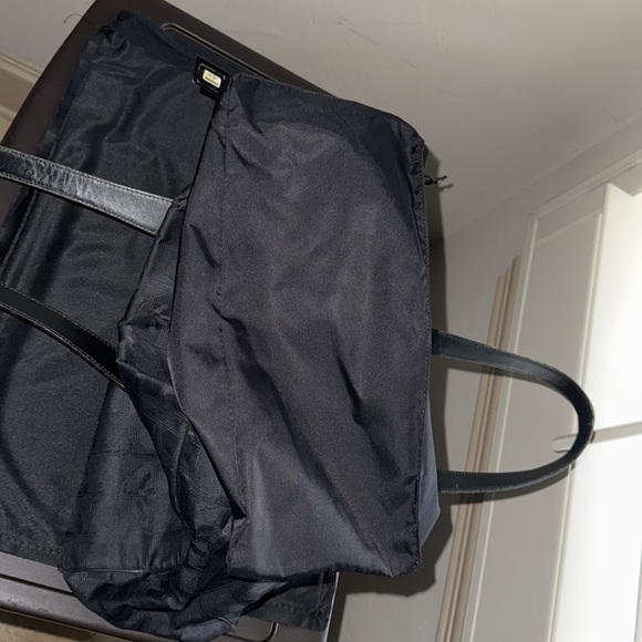 CHANEL BLACK RARELY - Picture 8 of 12